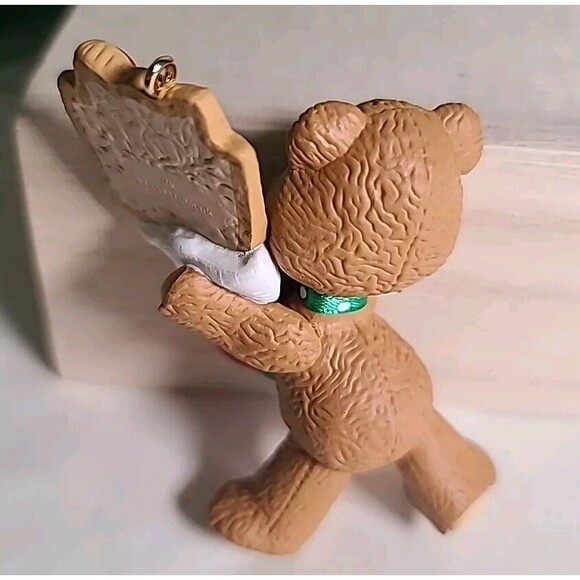 Vintage Bear Hallmark 1997 Child's Fifth Christmas Keepsake Ornament - Picture 6 of 6